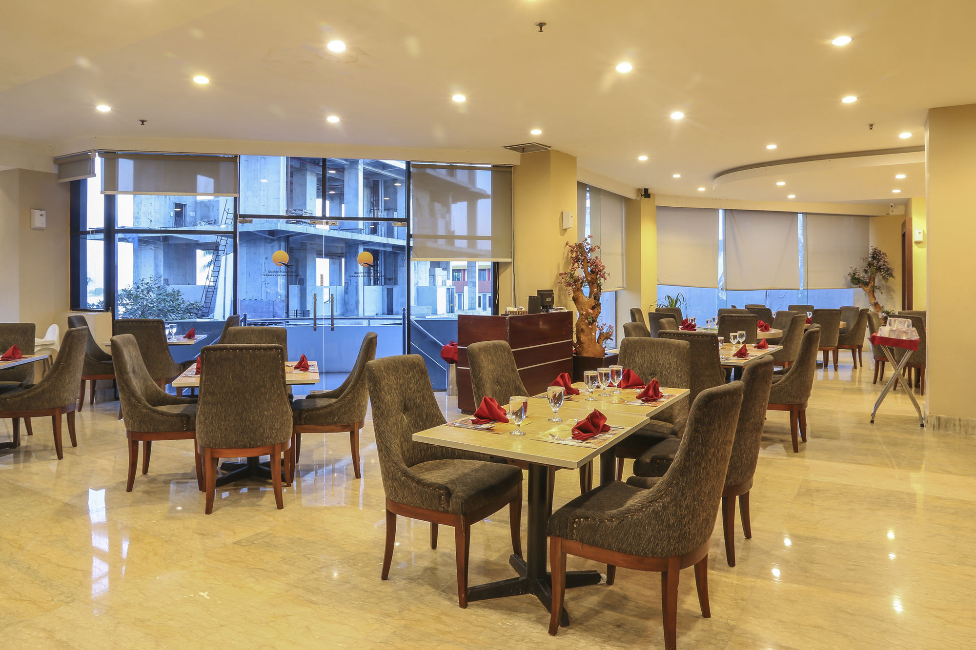 Almadera Hotel Makasar Exteriér fotografie